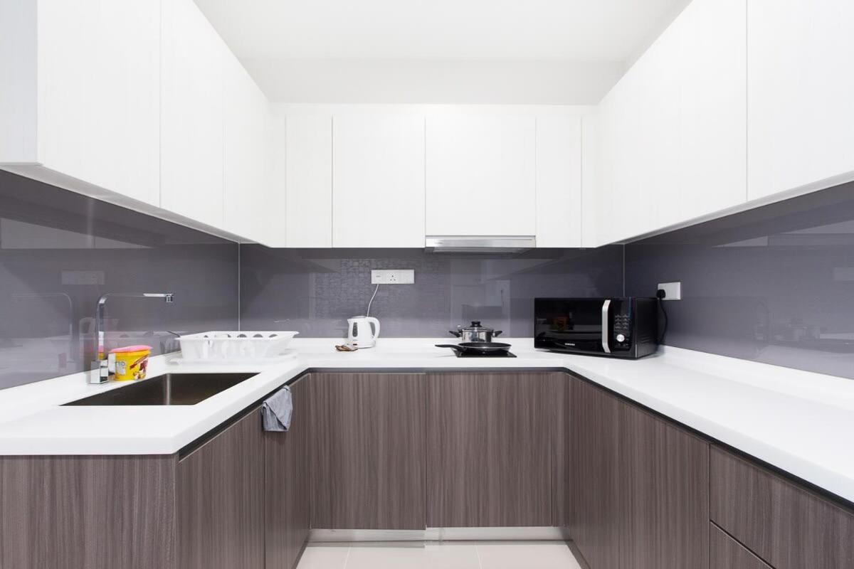 Modern, High Floor Suasana Suites 05 In Jb Johor Bahru Bagian luar foto